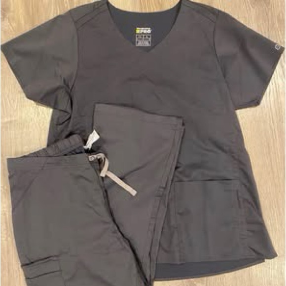 WonderWink Women's Scrub Tops - Pink, Blue, Green, Gray, Burgundy - Picture 6 of 6